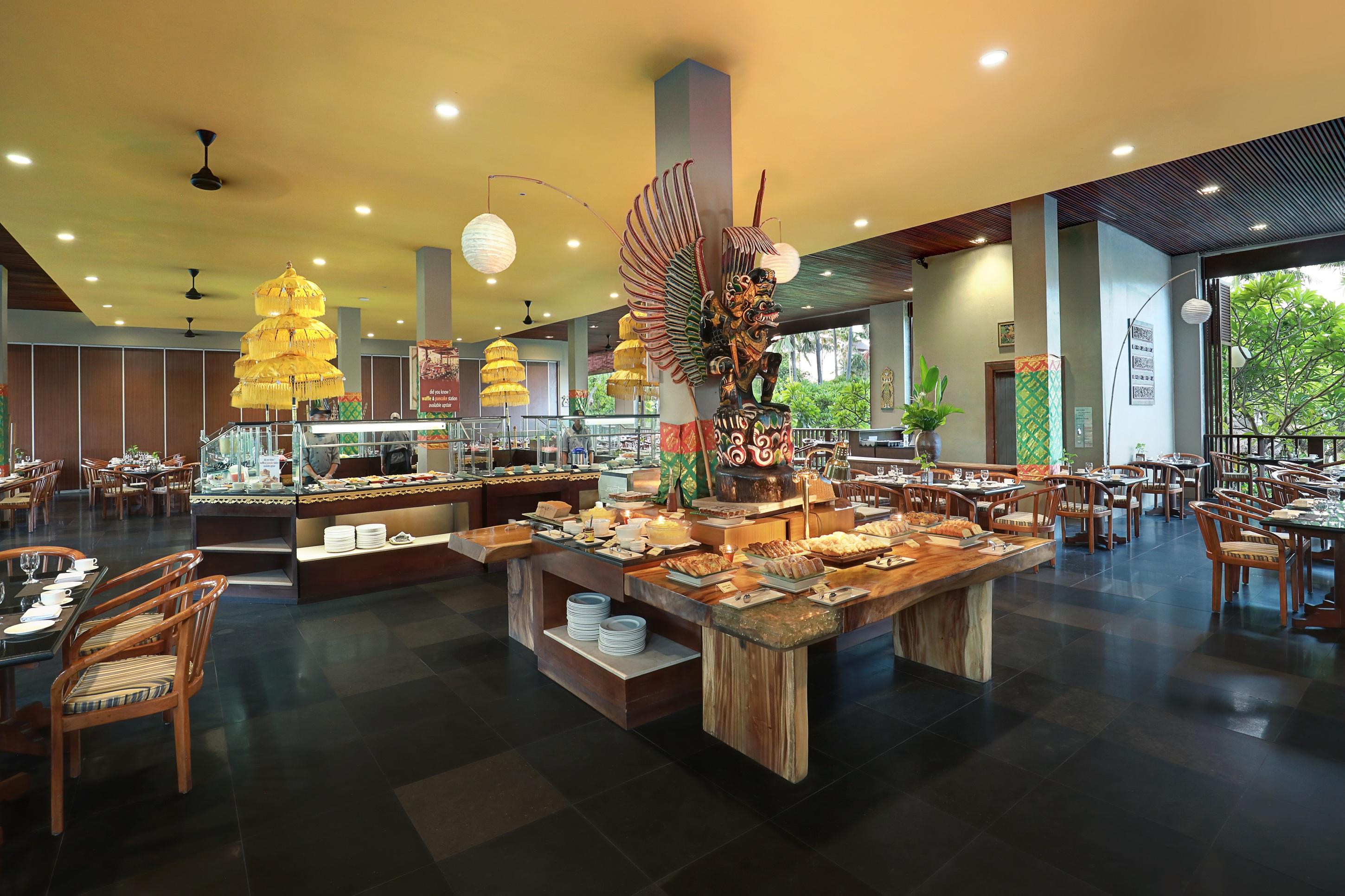 Legian Beach Hotel Ngoại thất bức ảnh